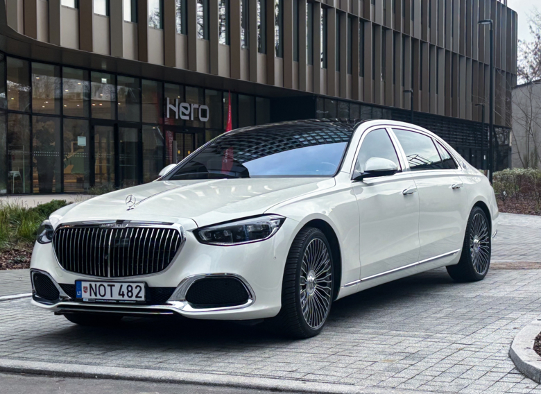 Mercedes-Benz S580, 4.0 l